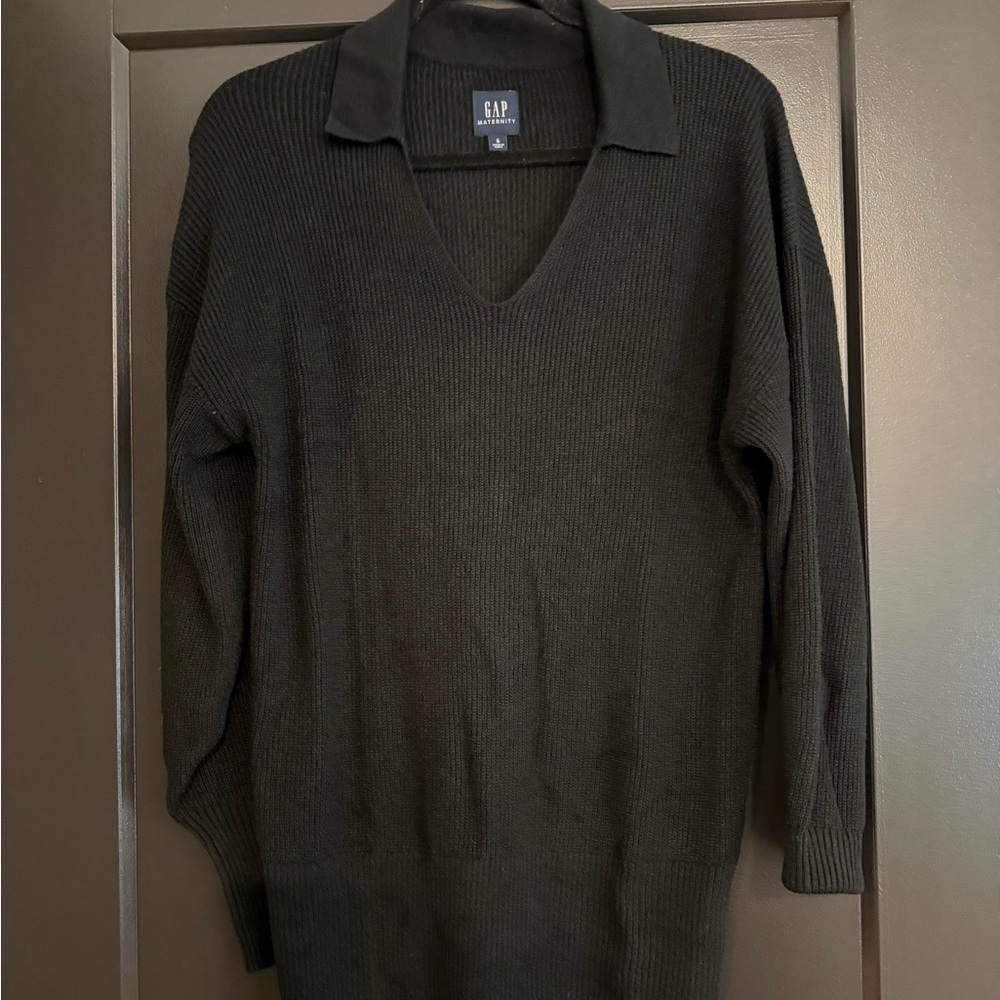 GAP Black Maternity Sweater